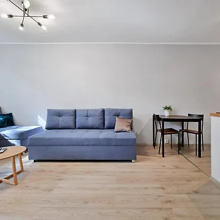 Classy - - Brzezno Plaza グダニスク